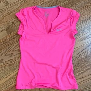 Nike dri-fit top